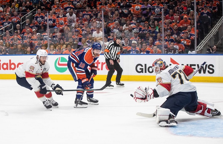 La persistance du gardien des Panthers de la Floride, Sergei Bobrovsky, dans le championnat